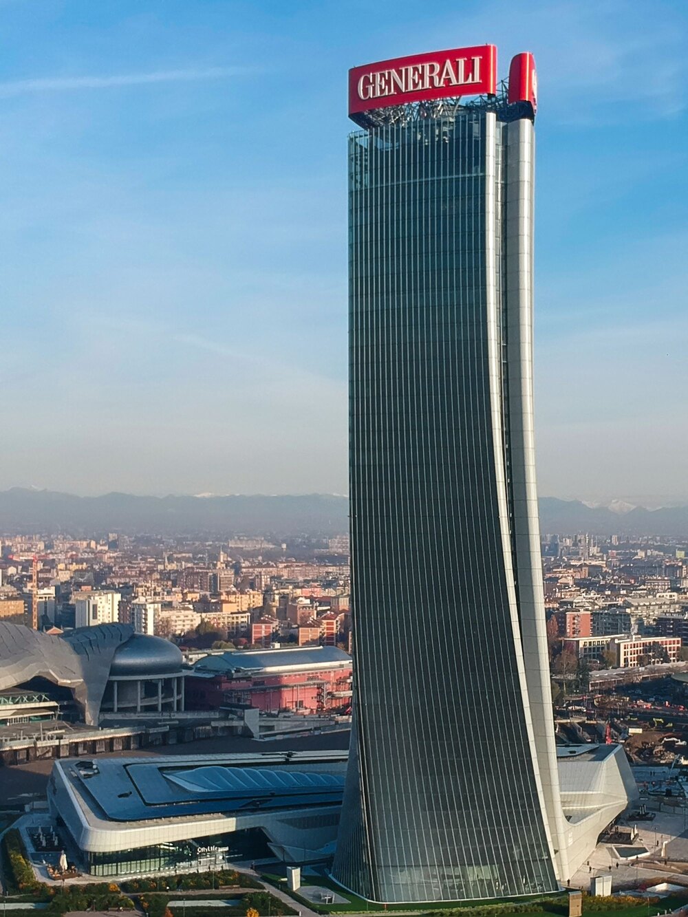 The whole Generali Tower over the CityLife district